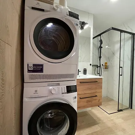 Superior Baltea 2 Rooms, 1 Bedroom, 800m, Air Condition! Terrace * 그단스크
